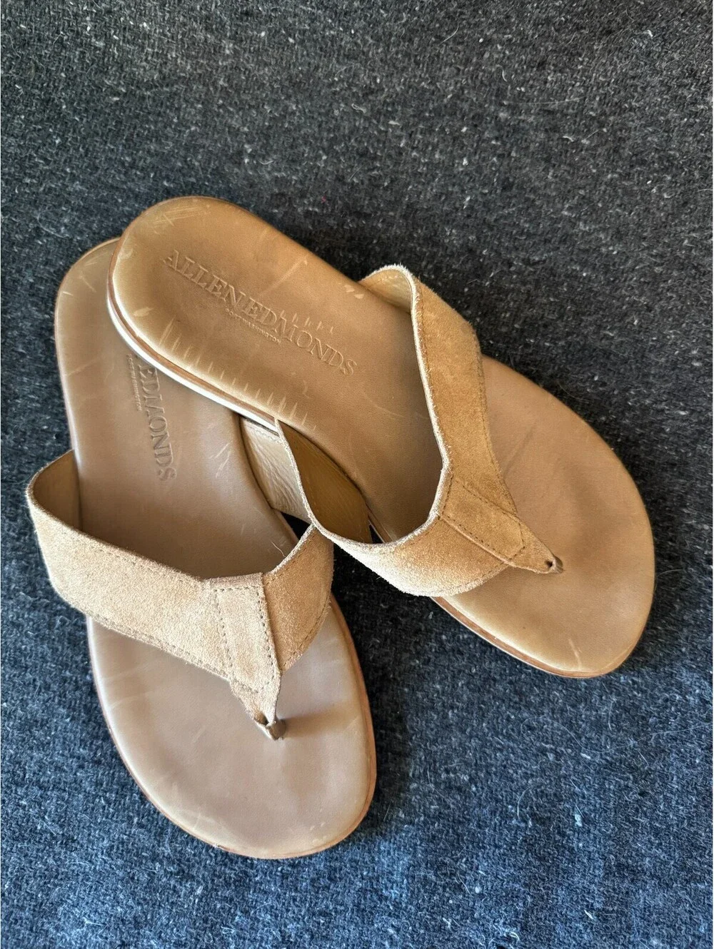 Allen Edmonds Suede Flip Flops in Camel - Men's 10